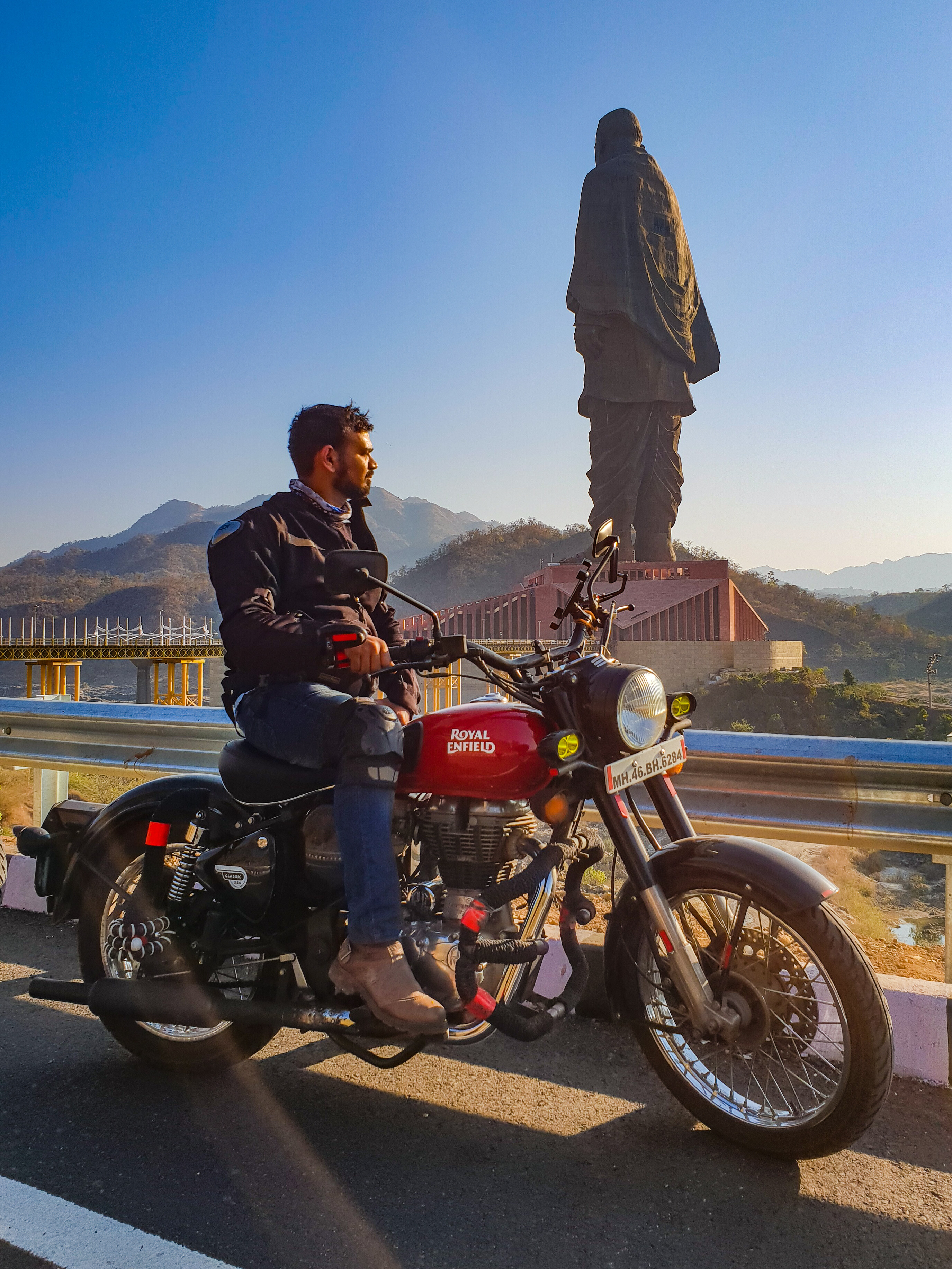 Ride to the Statue of Unity - the tallest Statue in the World